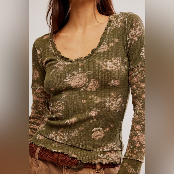 🌻🆕FREE PEOPLE We The Free Clover Printed Thermal-Army Combo-Size XS, S & M - Picture 9 of 12
